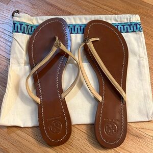 Tory Burch Terra thong tan sun beige sandals size 11